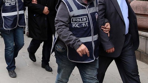 Bakan Yerlikaya: "27 ilde yapılan FETÖ operasyonunda 73 şüpheli yakalandı"