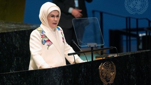 Emine Erdoğan, Türk Polis Teşkilatının 180'inci kuruluş yıl dönümünü kutladı