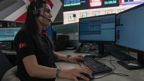 112'ye gelen asılsız çağrılar şoke etti: "Aşk acısı çekiyorum biraz dertleşebilir miyiz?"