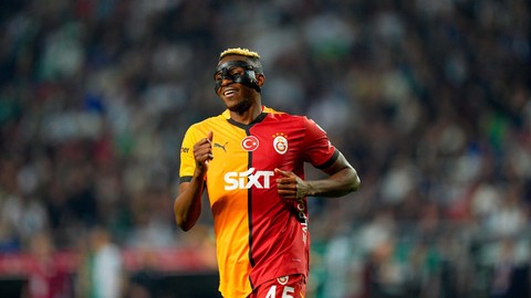 Sosyal medyayı salladı! Victor Osimhen’den Konyaspor maçında sıra dışı hareket!
