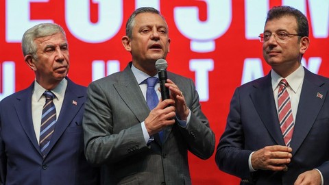 Özgür Özel’den dikkat çeken ‘Mansur Yavaş ve Ekrem İmamoğlu’ formülü
