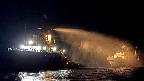 Türk vatandaşlarının da bulunduğu gemiye saldırı! Dışişleri'nden açıklama geldi: En güçlü şekilde...