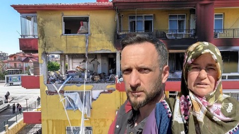 Konya'daki doğalgaz patlamasında mahalle sakinleri yaşadıkları korku dolu anları anlattı: "Yer yerinden oynadı, deprem oluyor sandık"
