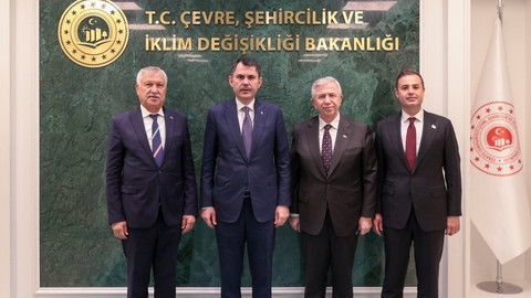 Dikkat çeken zirve! Bakan Murat Kurum, Ankara, Adana ve Balıkesir büyükşehir belediye başkanlarını kabul etti... Neler konuşuldu? İşte görüşmenin perde arkası