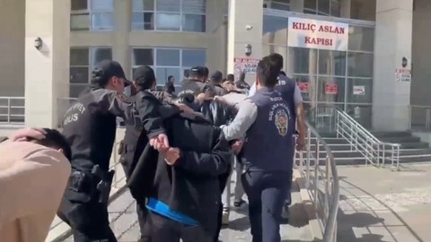 10 ilde dolandırıcılık operasyonu: 13 kişi tutuklandı!