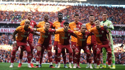 Galatasaraylılar çok üzülecek! Takımdan ayrılacak ilk isim belli oldu! Yıldız futbolcu sezon sonu gidiyor