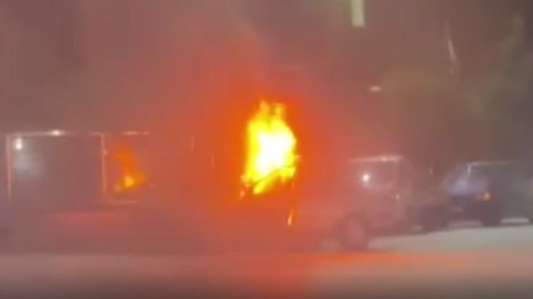 Ankara’da korkutan yangın! Seyir halindeki otomobil alev topuna döndü