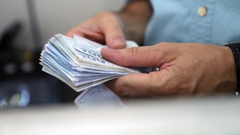 Milyonlar merak ediyordu! Memur zammıyla artacak! “54 bin TL'ye yükselmesi kuvvetle muhtemel”