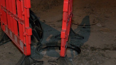 Bayrampaşa'da korkutan patlama! Sokak trafiğe kapatıldı