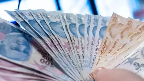 Memur ve emeklinin beklediği haber! Milyonlar gözünü Temmuz zammına çevirdi: Peki son durum ne? İşte tahminler