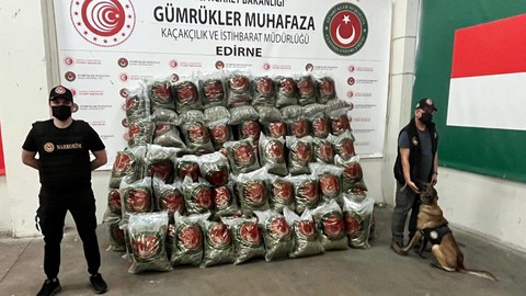 Ticaret Bakanlığı'ndan dev operasyon! 418 milyon TL’lik uyuşturucu ele geçirildi