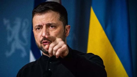 Zelenski: Rusya, İstanbul görüşmelerinin sonuç vermemesi için her şeyi yapıyor