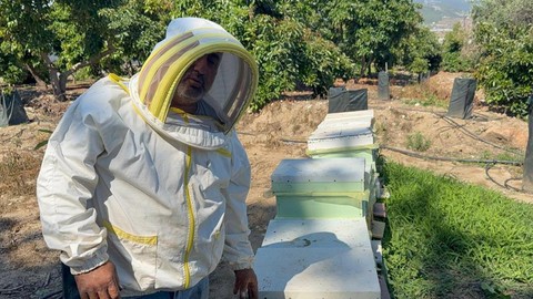 Antalya'da sabah hayvanlarını kontrole giden vatandaş korkunç manzarayla karşılaştı. Gece 22.15'teki kamerayı izleyince onu gördü