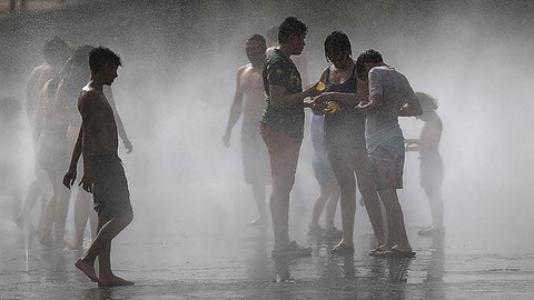Meteoroloji'den 8 il için sağanak yağış uyarısı! Peki yurt genelinde sıcaklıklar nasıl olacak? İşte il il tahminler..
