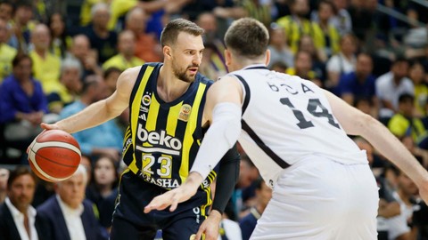 Fenerbahçe Beko, Beşiktaş’ı devirdi! Seride avantajı ele geçirdi