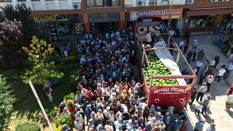 Vatandaşlar akın etti! 26 ton 45 dakikada tükendi