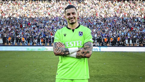 Fenerbahçe’ye transferi gerçekleşmemişti! Trabzonspor’dan Uğurcan Çakır’a yeni sözleşme! Maaşına yüzde 93.33 zam yapılacak
