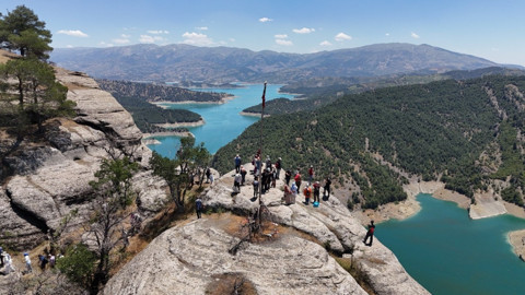 Kahramanmaraş’ta tarihi Güredil Kalesi'nde doğa ve tarihle iç içe bir yürüyüş