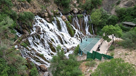 Gümüşhane Tomara Şelalesi doğa severleri ağırlıyor: Hedef 200 bin ziyaretçi