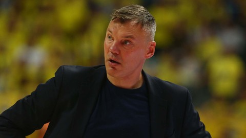 Fenerbahçelileri üzecek ayrılık! Jasikevičius resmen açıkladı! “En çok onu özleyeceğim”