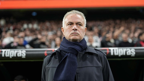Fenerbahçe’de Mourinho’dan “kesin” karar! 2 ismi tamamen sildi! Takımdan gönderilecekler
