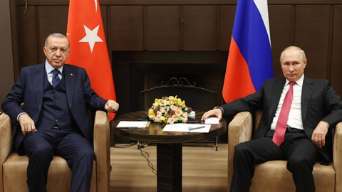 Cumhurbaşkanı Erdoğan ve Putin görüştü: İletişim Başkanlığı'ndan açıklama geldi