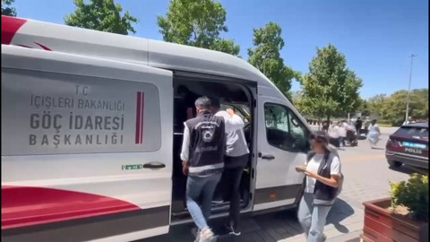 İstanbul'da kaçak göçmen operasyonu: 10 kişi tutuklandı