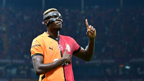 Okan Buruk’tan Galatasaray taraftarına Osimhen müjdesi! Transferdeki son durumu açıkladı