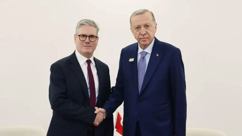 Cumhurbaşkanı Erdoğan'dan İngiltere Başbakanı ile kritik görüşme