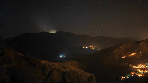 Erzurum-Artvin sınırında gece yarısı gökyüzünde belirdi... Parladı, döndü, kayboldu!