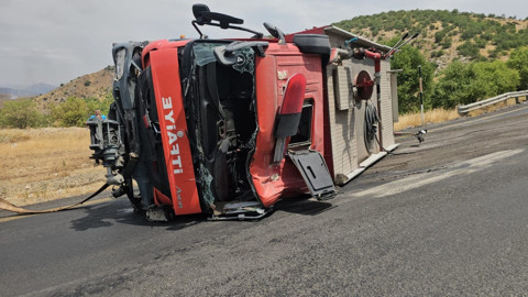 Yangına giderken kazada yaralanan itfaiye eri kurtarılamadı