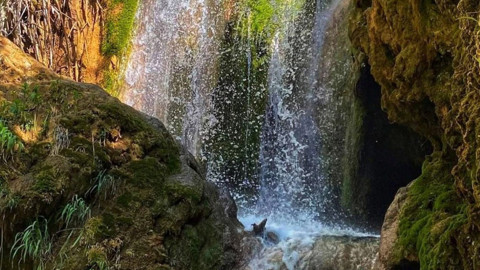 Kahramanmaraş Göksun’daki Kocabor Şelalesi yaz aylarında doğaseverlerin ilgi odağı oldu