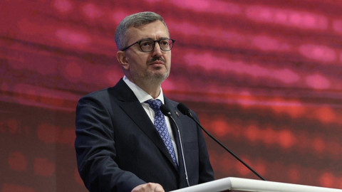 İletişim Başkanı Duran NEXT Sosyal'e katıldı