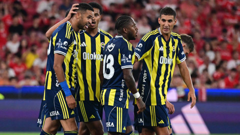 Şampiyonlar Ligi yolunda kritik maç! 7 yıldız forma giyemeyecek! Fenerbahçe, Feyenoord’a konuk olacak! İşte muhtemel ilk 11’ler