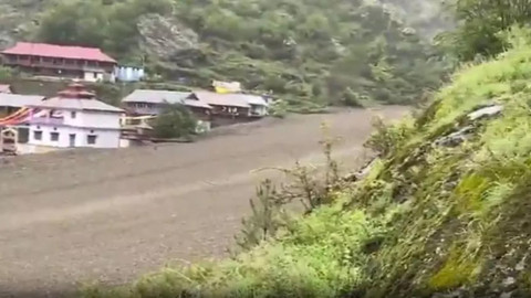 Baskın, yıkım ve kayıplar! Sel felaketi alarma geçirdi: Ordu görevlendirildi