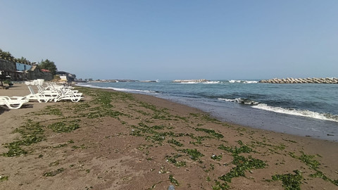 Sakarya ve Düzce’de olumsuz hava şartları nedeniyle denize girilmesine izin verilmiyor