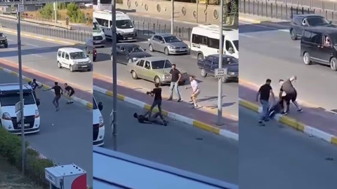 Trafikte çekiçli ve sopalı kavga! O anlar kamerada