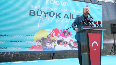 TÜGVA Yaz Okulları kapanış programı Erzurum'da gerçekleşti! Bilal Erdoğan: "Bu nesil Türkiye Yüzyılı'nı inşa edecek!'