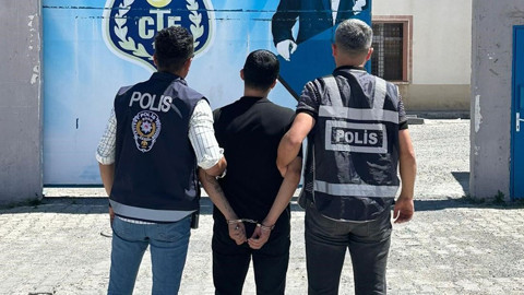 Sahte kimlikle Gürcistan’a kaçacaktı Kars’ta yakalandı