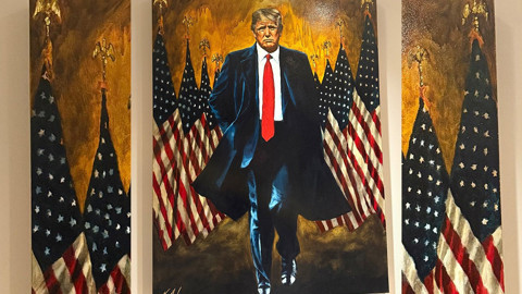 Trump'ın yeni portresi Beyaz Saray'a asıldı