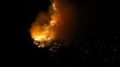 2 ilde orman yangını paniği: Alevlere müdahale sürüyor