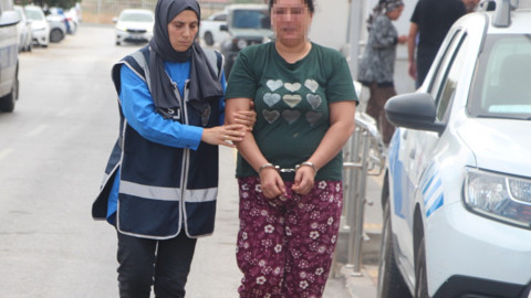 10 yaşındaki kızını bıçakla kovalamıştı! Annenin ifadesi ortaya çıktı! Kendisini böyle savundu