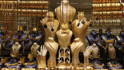 Altın fiyatlarında son durum! 25 Ağustos'ta Cumhuriyet, çeyrek ve gram altın ne kadar oldu? İşte güncel fiyatlar!