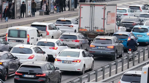 Araç sahipleri dikkat: Benzine zam bekleniyor!