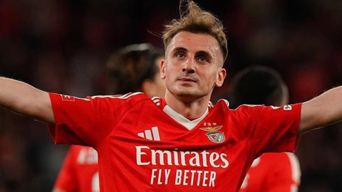 Fenerbahçe, Kerem Aktürkoğlu transferini resmen duyurdu! Formayı giydi, pozunu verdi