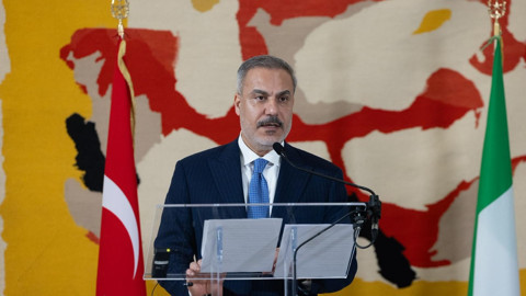 Dışişleri Bakanı Fidan'dan İtalya'da önemli açıklamalar: "Netanyahu’ya göz yumanlar artık uyanmalı"