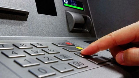 ATM dolandırıcılarının yeni oyunu ortaya çıktı! Sakın bunu yapmayın