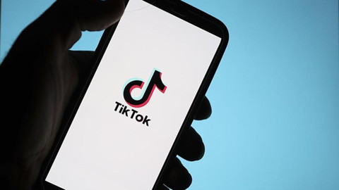 Fransa'da TikTok hakkında suç duyurusu: "Korkunç bir algoritma makinesi"