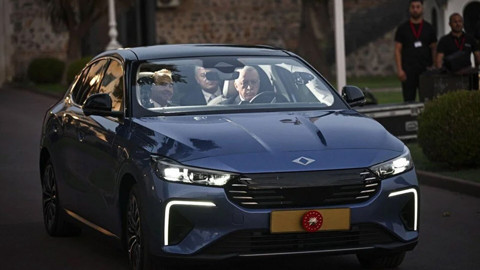 Yerli otomobil TOGG'un yeni modeli T10F yollara çıkıyor: İlk sürüş Cumhurbaşkanı Erdoğan’dan