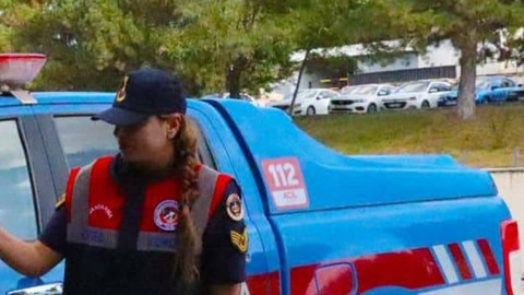 Yozgat'ta yaralı olduğu fark edilen hayvanın yardımına jandarma koştu